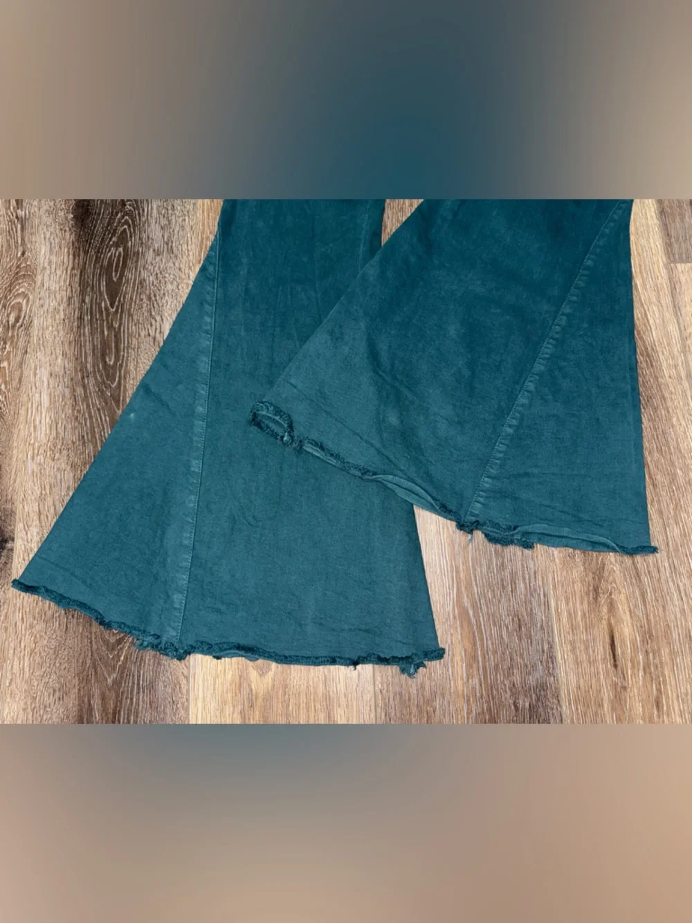 SHYANNE WOMEN'S HIGH RISE SUPER FLARE JEANS in Deep Teal Size 30 - Picture 5 of 12
